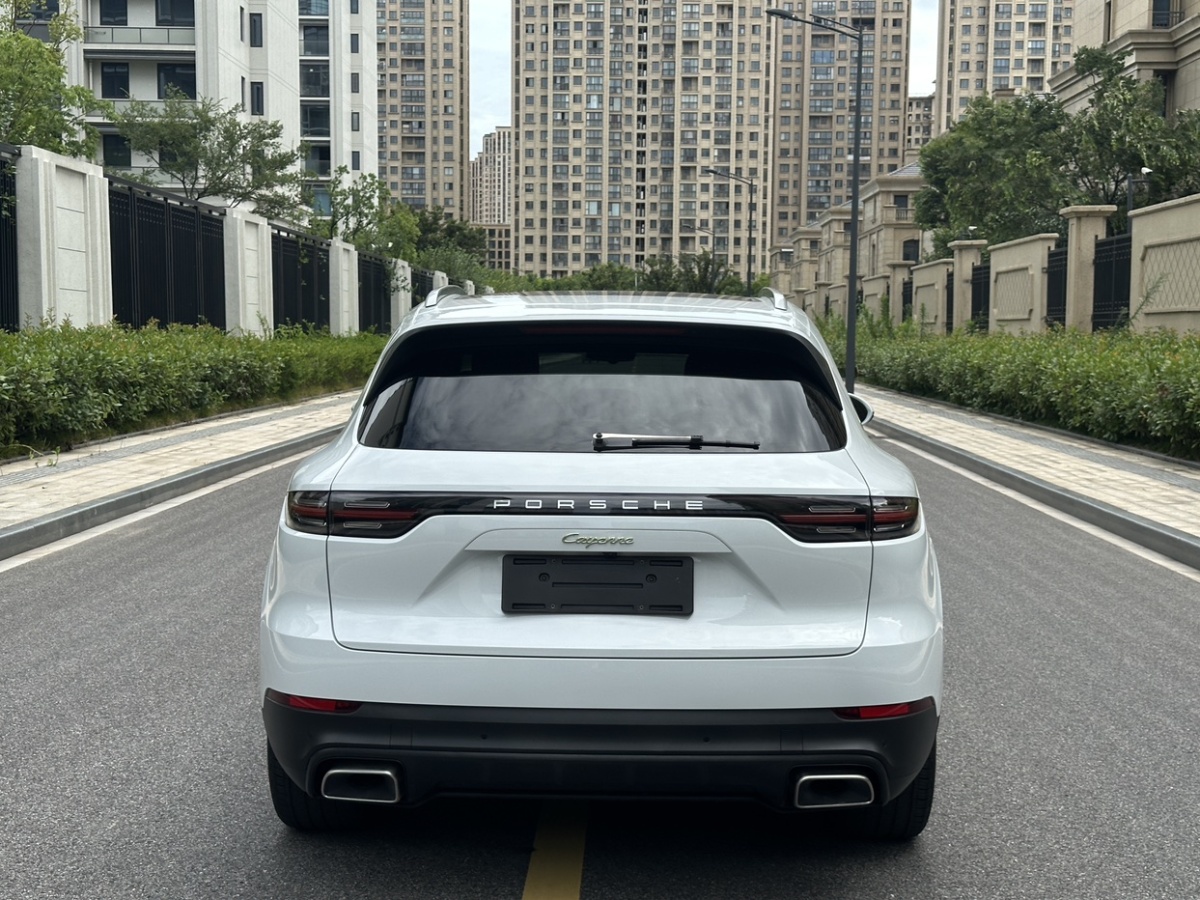 2021年1月保時(shí)捷 Cayenne新能源  2021款 Cayenne E-Hybrid 2.0T