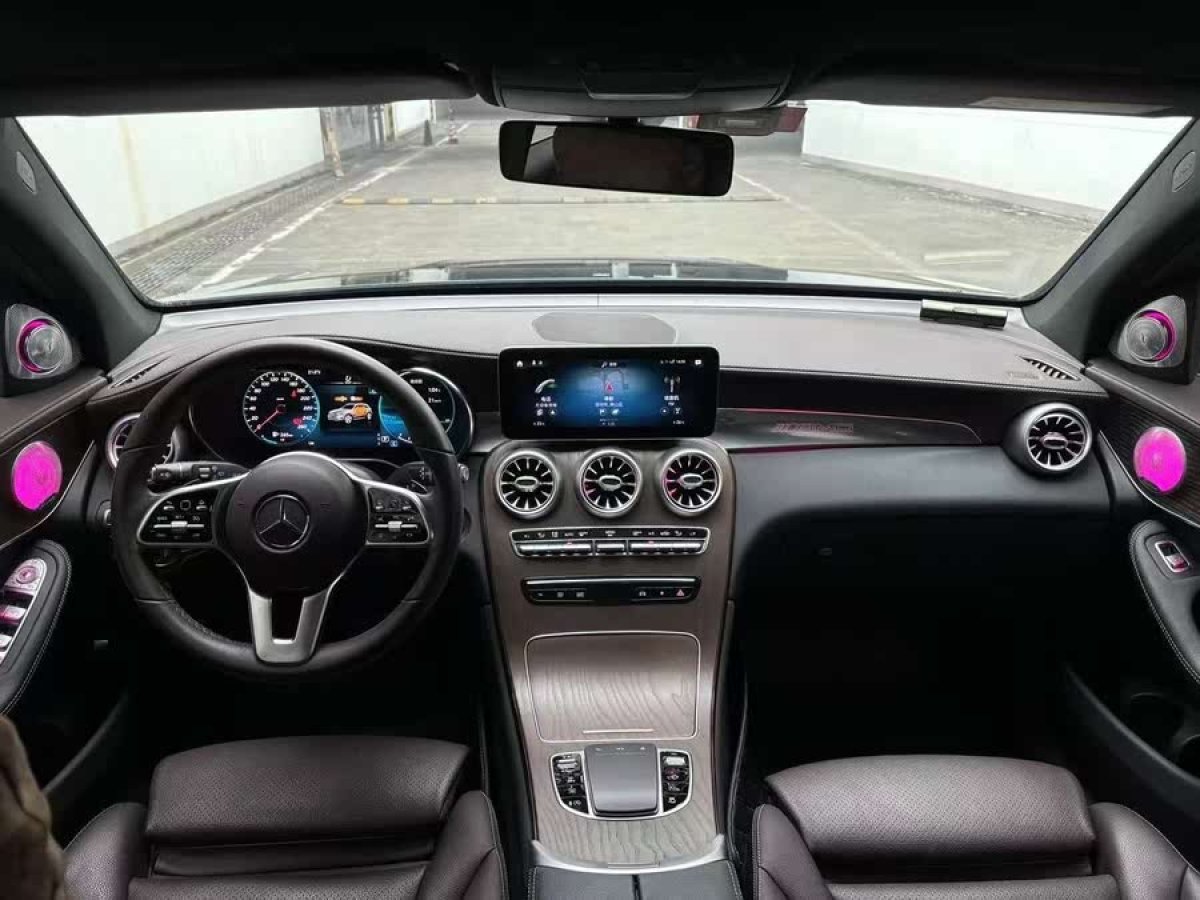 奔馳 奔馳GLC  2025款 改款 GLC 260 L 4MATIC 豪華型圖片