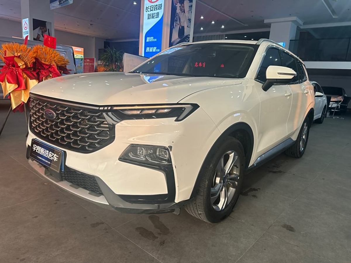 福特 領(lǐng)睿  2022款 EcoBoost 170 精領(lǐng)型圖片