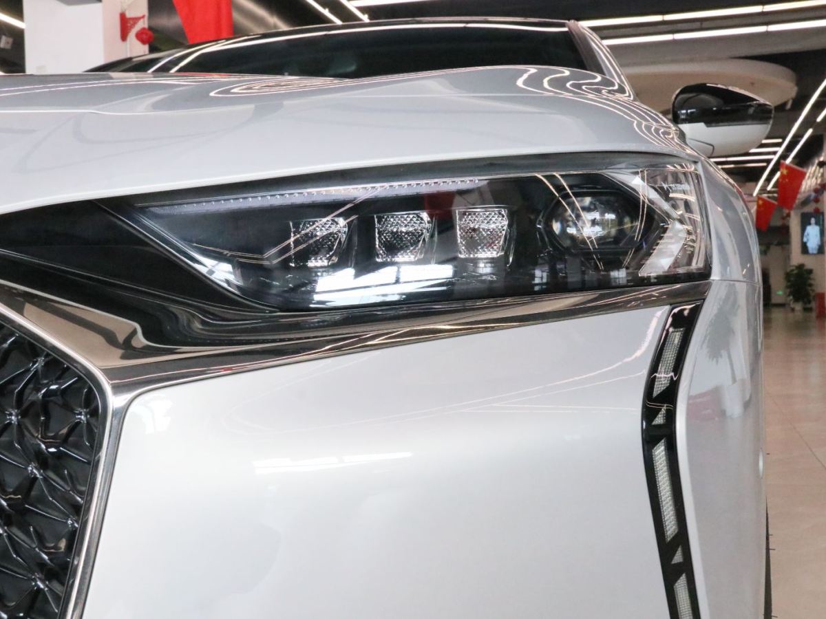 2022年4月DS DS 9新能源  2021款 1.6T E-TENSE 里沃利插電混動版