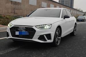 奥迪A4L 奥迪 40 TFSI 豪华动感型