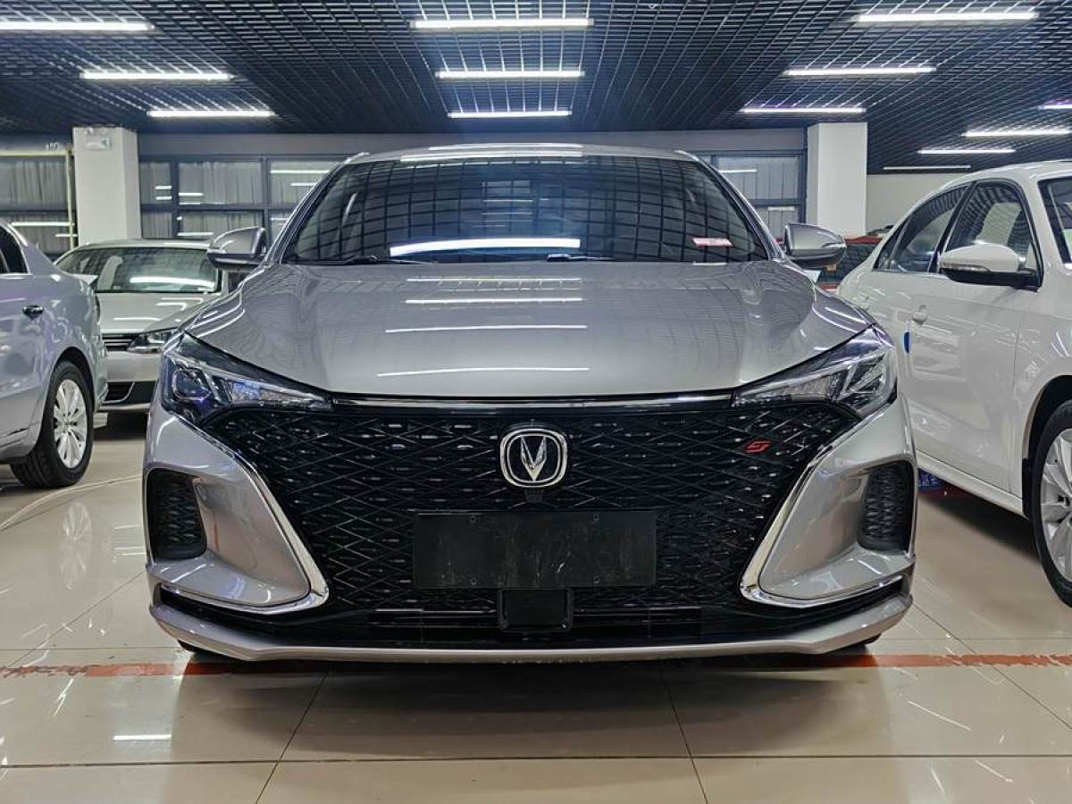 長安 逸動  2020款 PLUS 藍鯨NE 1.4T GDI DCT尊貴型圖片