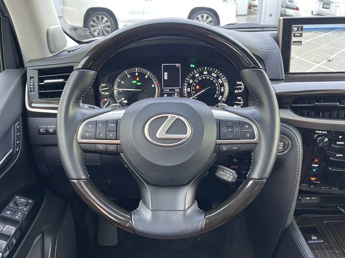 2022年6月雷克薩斯 LX  2013款 LX570