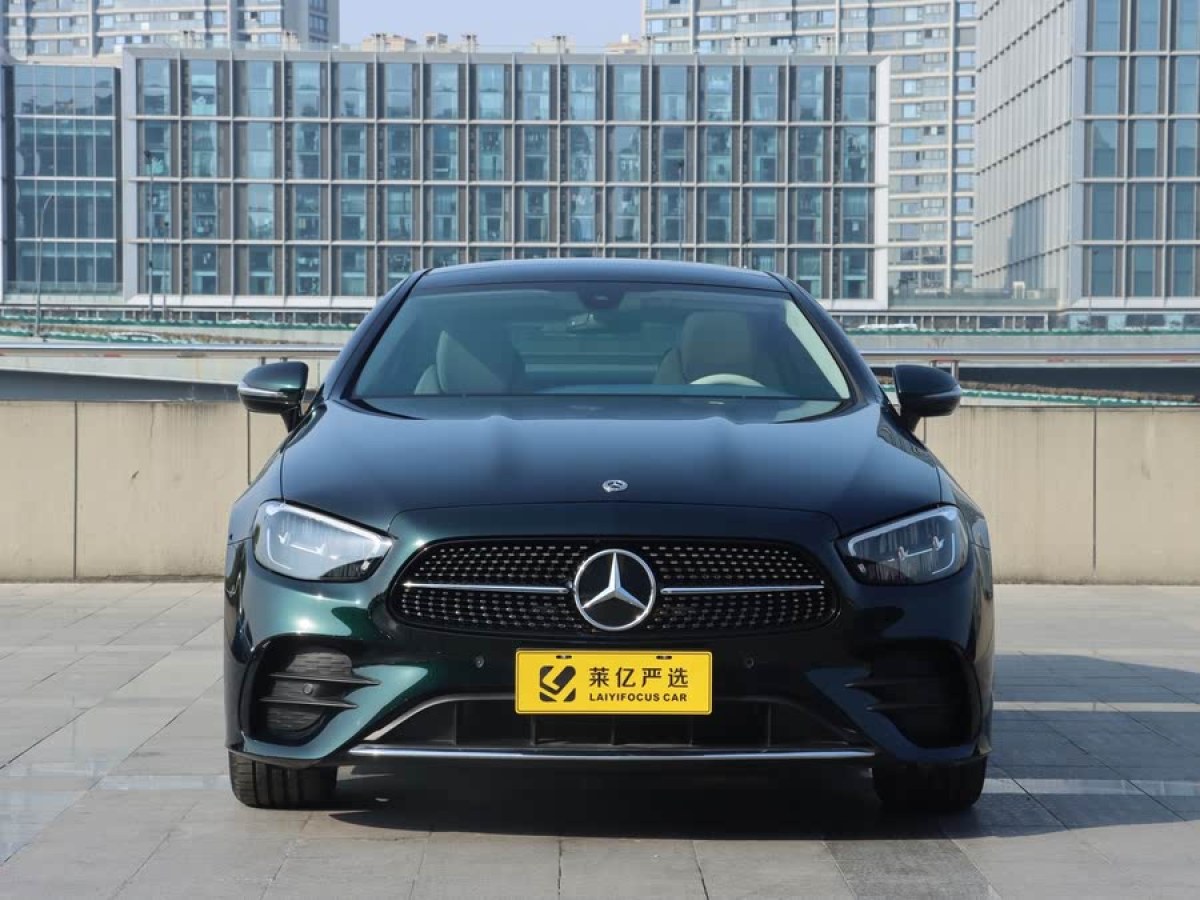 奔馳 奔馳E級(jí)  2023款 改款 E 260 轎跑車圖片