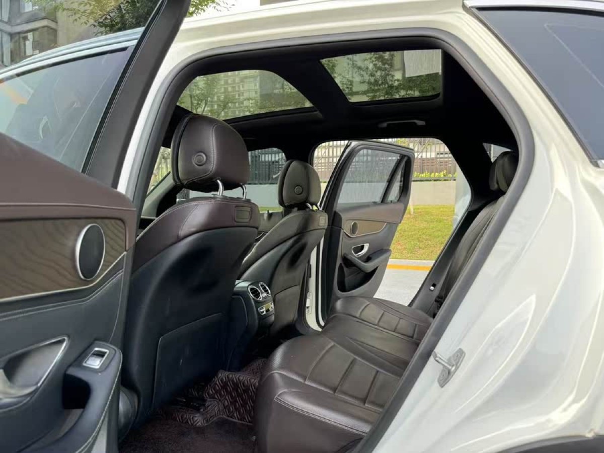 奔馳 奔馳GLC  2017款 GLC 300 4MATIC 動感型圖片