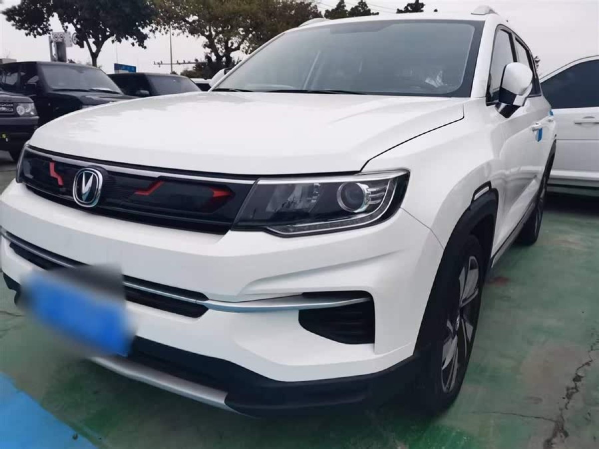 長(zhǎng)安 CS35 PLUS  2019款 1.4T 自動(dòng)酷聯(lián)藍(lán)鯨版圖片