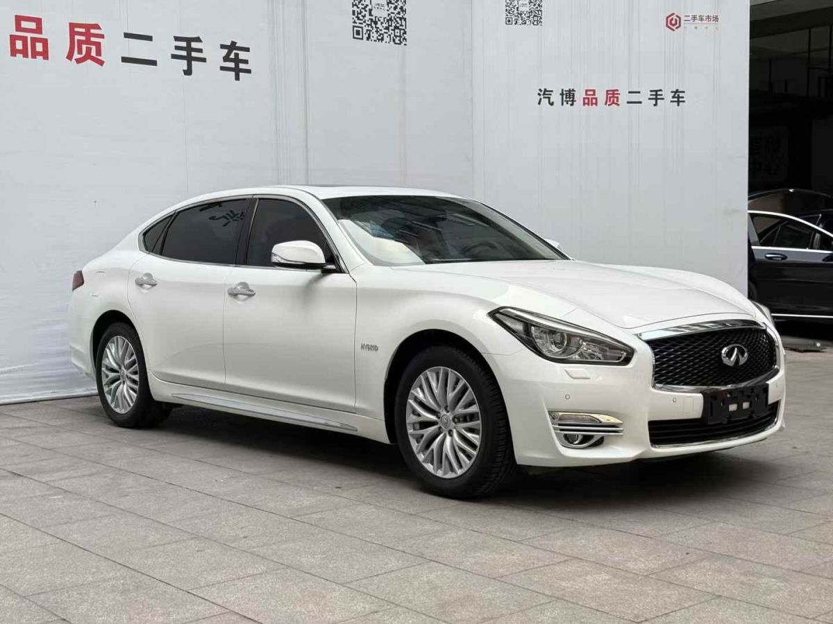 英菲尼迪 Q70  2017款 Q70L 2.5L 奢華版圖片