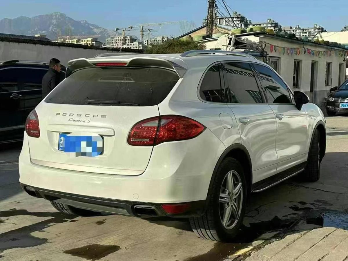 保時(shí)捷 Cayenne  2014款 Cayenne 柴油版圖片