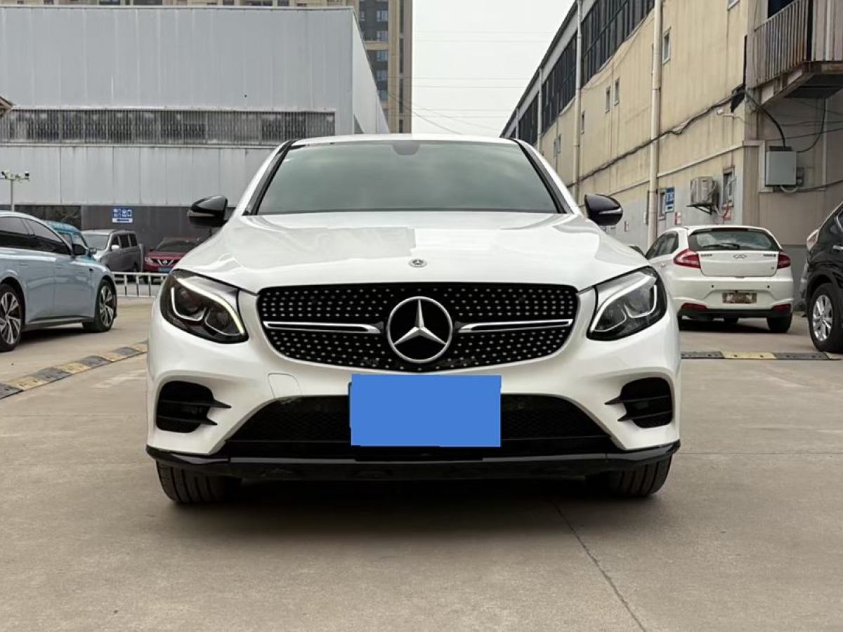 奔馳 奔馳GLC  2022款 改款 GLC 300 4MATIC 轎跑SUV圖片