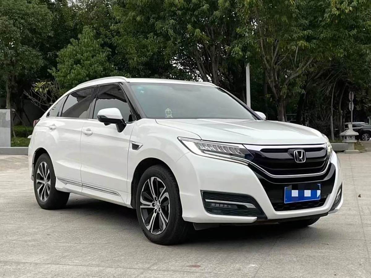 2019年7月本田 UR-V  2017款 370TURBO 兩驅(qū)尊貴版