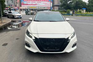 天籟 日產(chǎn) 2.0L XE 純享版