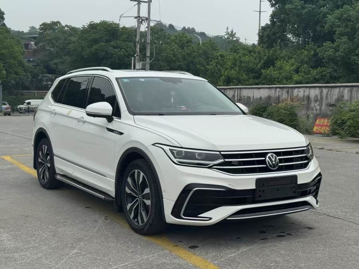大眾 途觀L  2023款 改款 330TSI 自動(dòng)兩驅(qū)R-Line越享版圖片