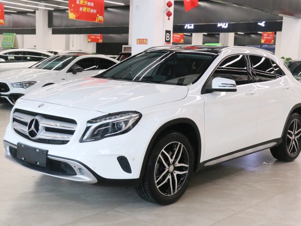 奔驰 奔驰GLA  2016款 GLA 220 4MATIC 时尚型