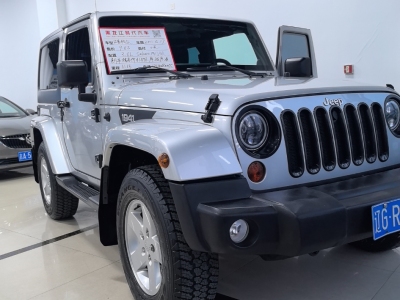 2011年6月 Jeep 牧馬人(進(jìn)口) 3.8L Sahara 兩門(mén)版圖片