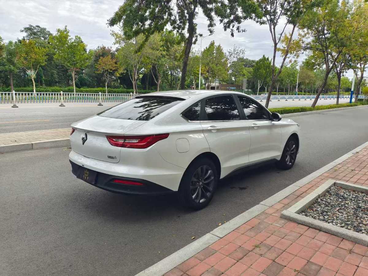 寶駿 RC-6  2019款 1.5T CVT 24小時在線豪華型圖片