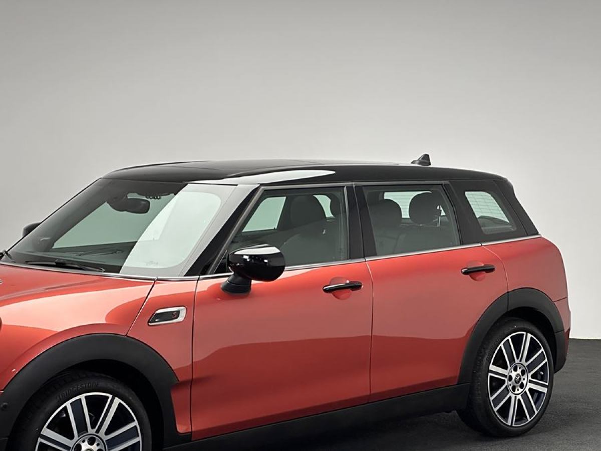 MINI CLUBMAN  2023款 改款 2.0T COOPER S 鑒賞家圖片