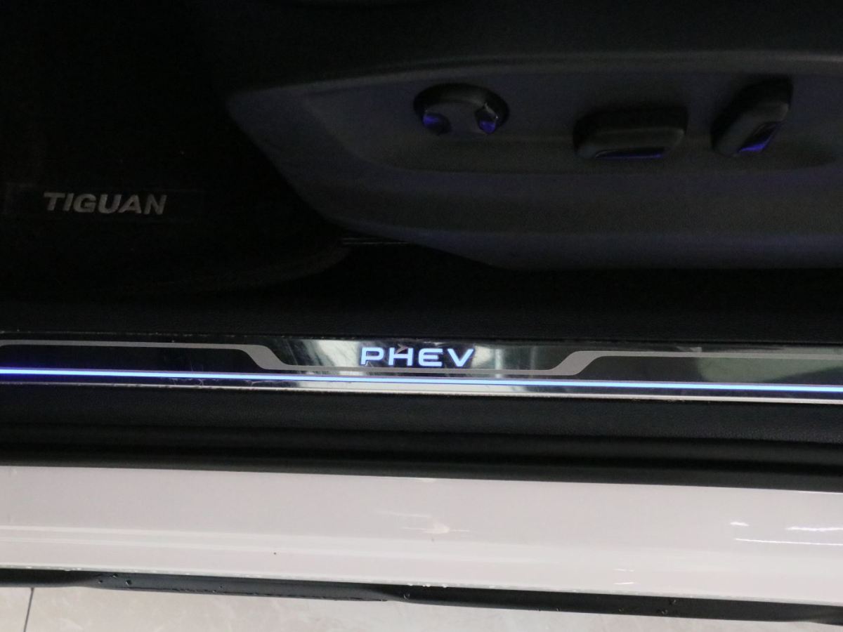 大眾 途觀L新能源  2021款 430PHEV 插電混動尊貴版圖片