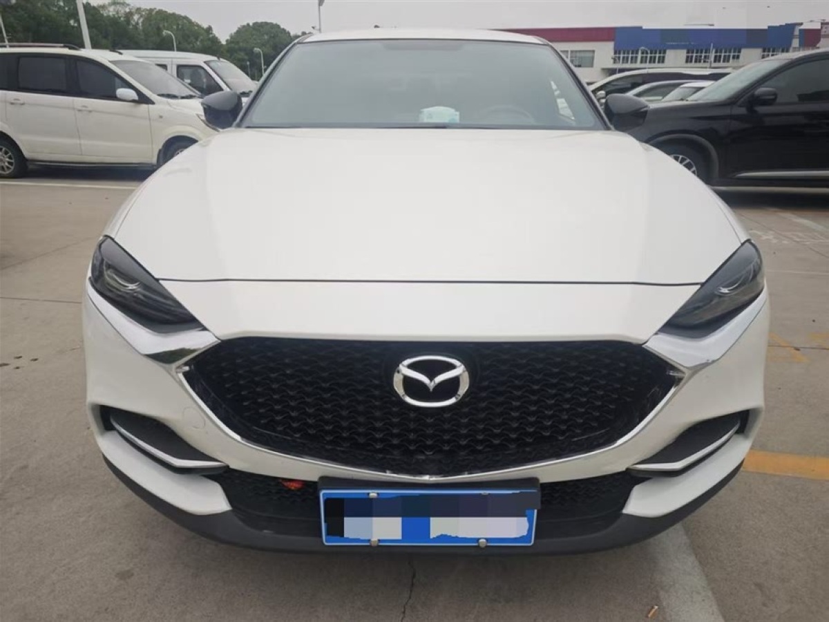馬自達(dá) CX-4  2020款 2.0L 自動兩驅(qū)藍(lán)天青春版圖片