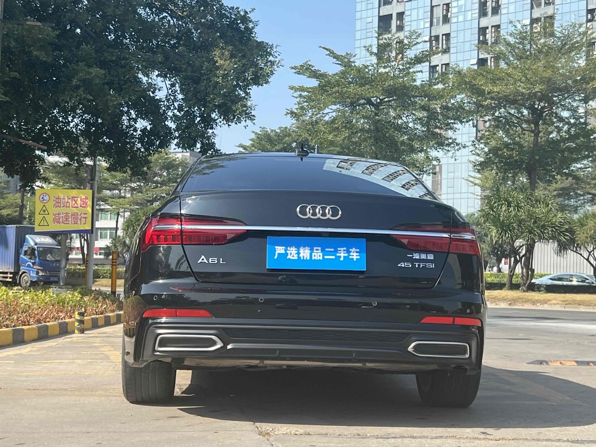 奧迪 奧迪A6L  2022款 45 TFSI 臻選動(dòng)感型圖片