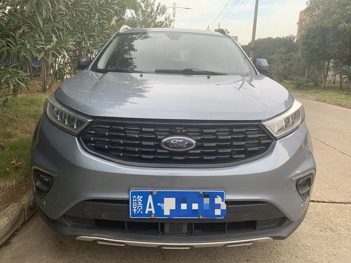 福特 領(lǐng)界  2020款 領(lǐng)界S EcoBoost 145 CVT 48V尊領(lǐng)型PLUS圖片