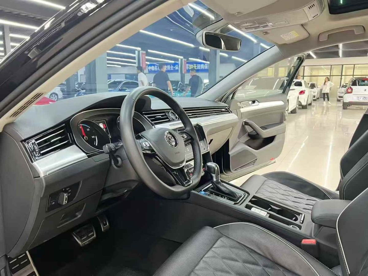 大眾 邁騰  2021款 330TSI DSG 30周年紀(jì)念版圖片