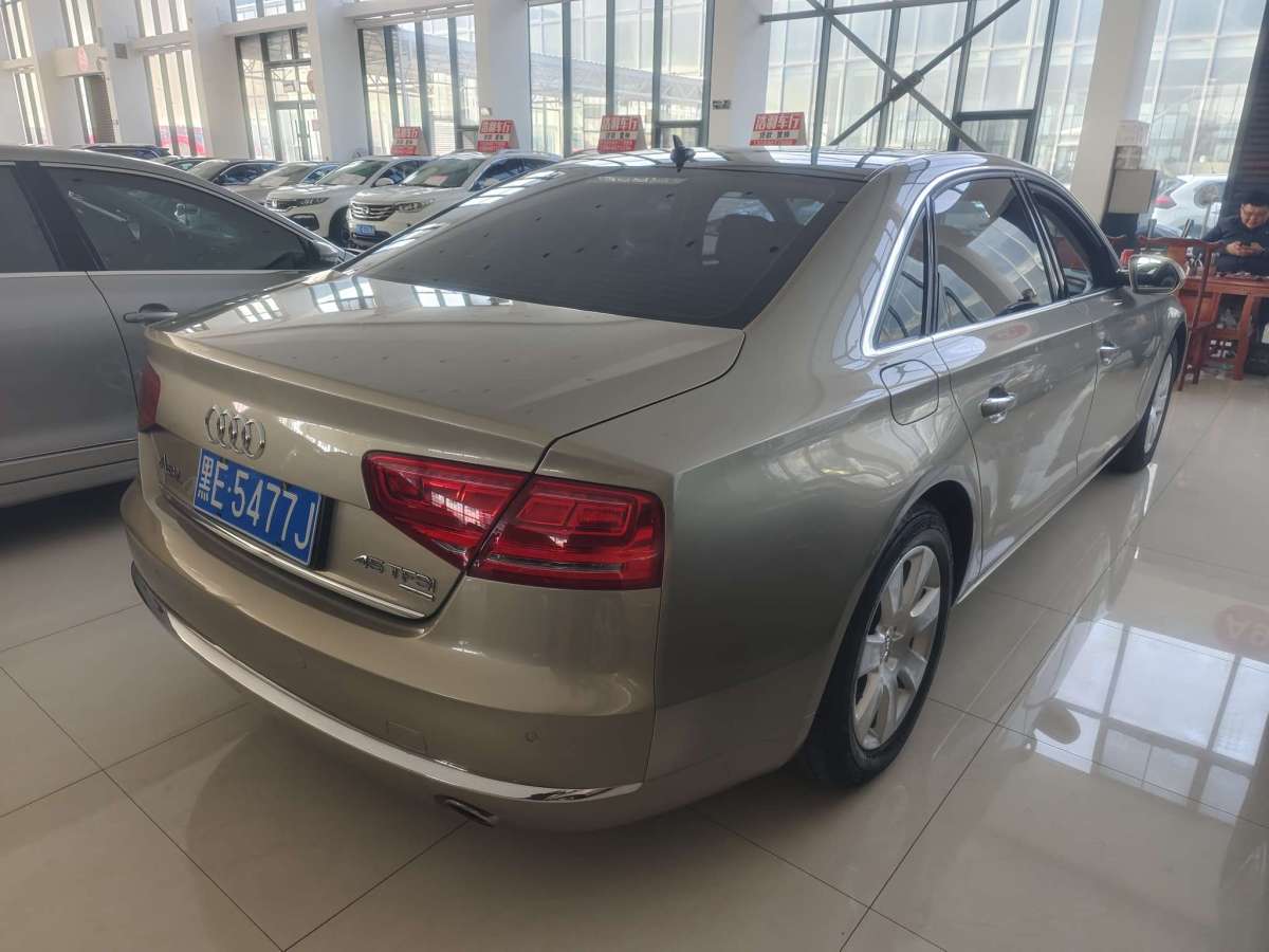 奧迪 奧迪A8  2012款 A8L 45 TFSI quattro豪華型圖片