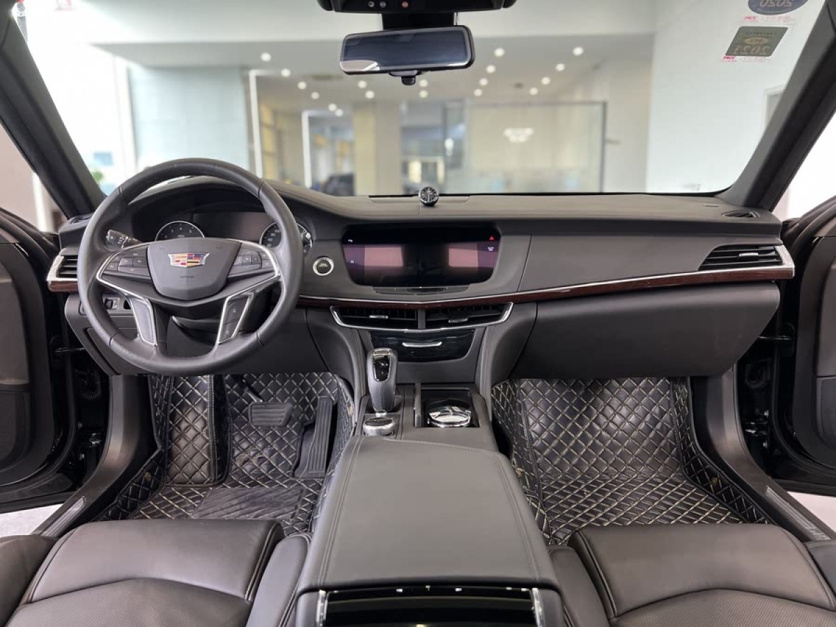 凱迪拉克 CT6  2019款 28T 時(shí)尚型圖片