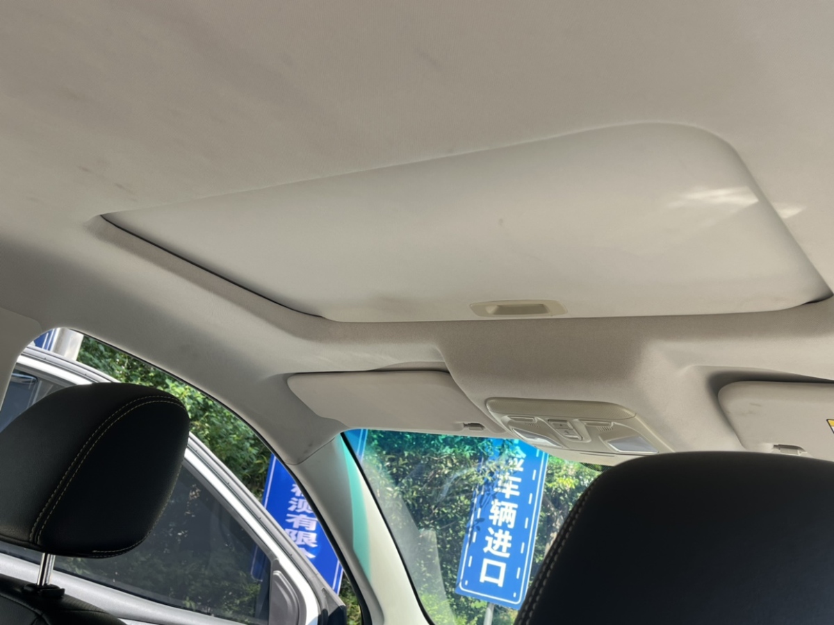 SWM斯威 X7  2016款 1.5T 手動豪華型 7座圖片
