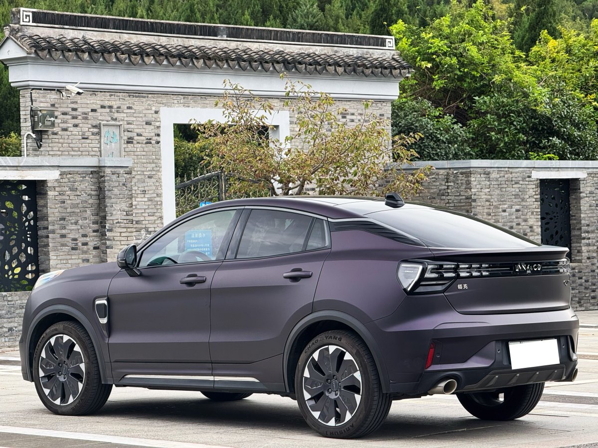 領(lǐng)克 領(lǐng)克05新能源  2021款 1.5TD PHEV HALO圖片