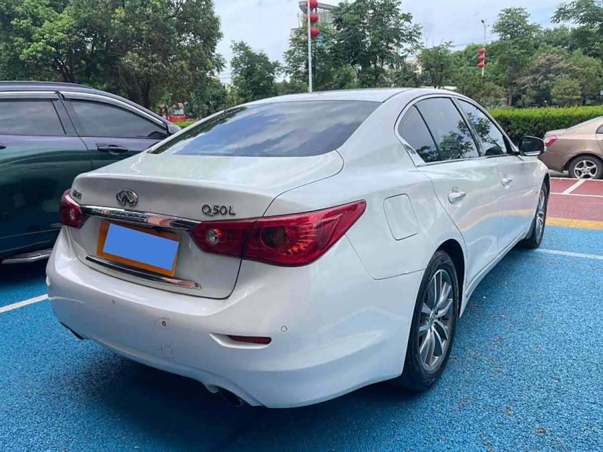 英菲尼迪 Q50L  2015款 2.0T 舒適版圖片