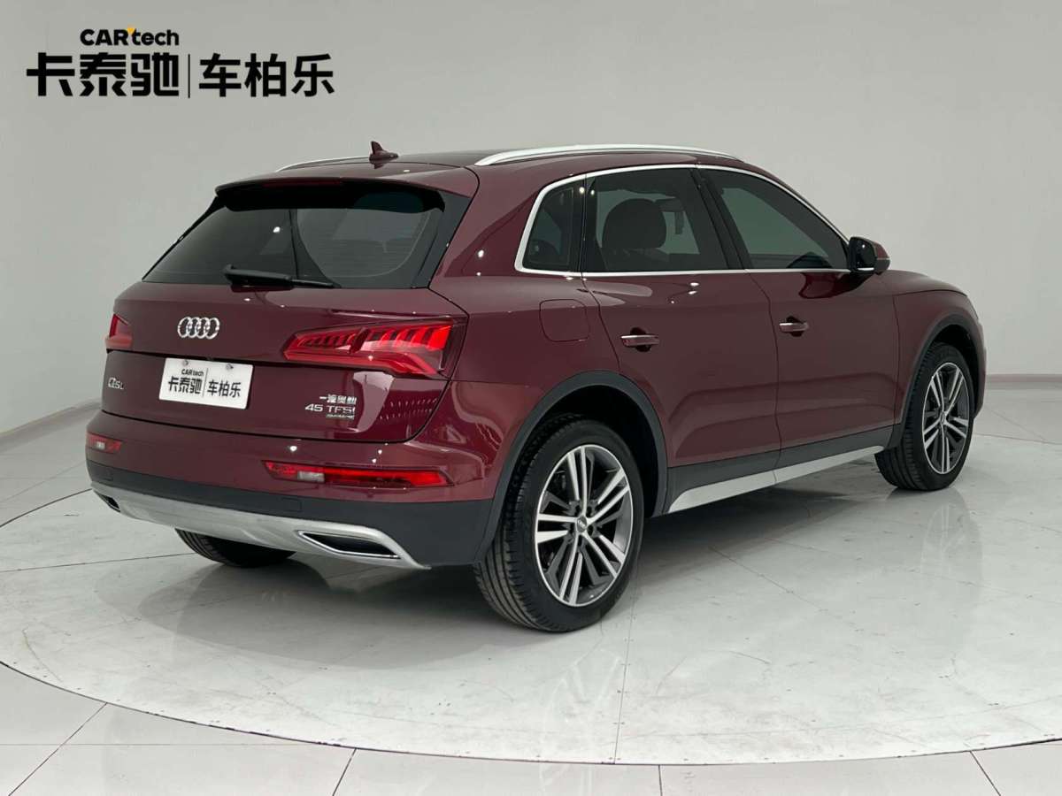 2018年6月奧迪 奧迪Q5L  2018款 45 TFSI 尊享風(fēng)雅型