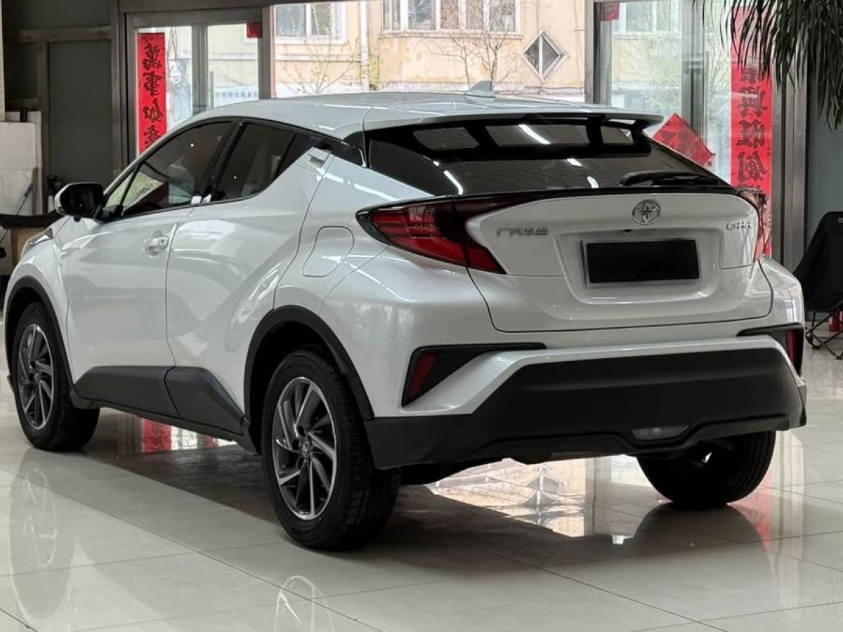 豐田 C-HR  2021款 2.0L 豪華版圖片