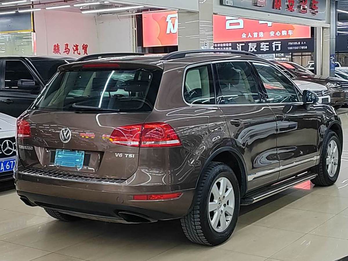 大眾 途銳  2011款 3.0TSI 標(biāo)配型圖片