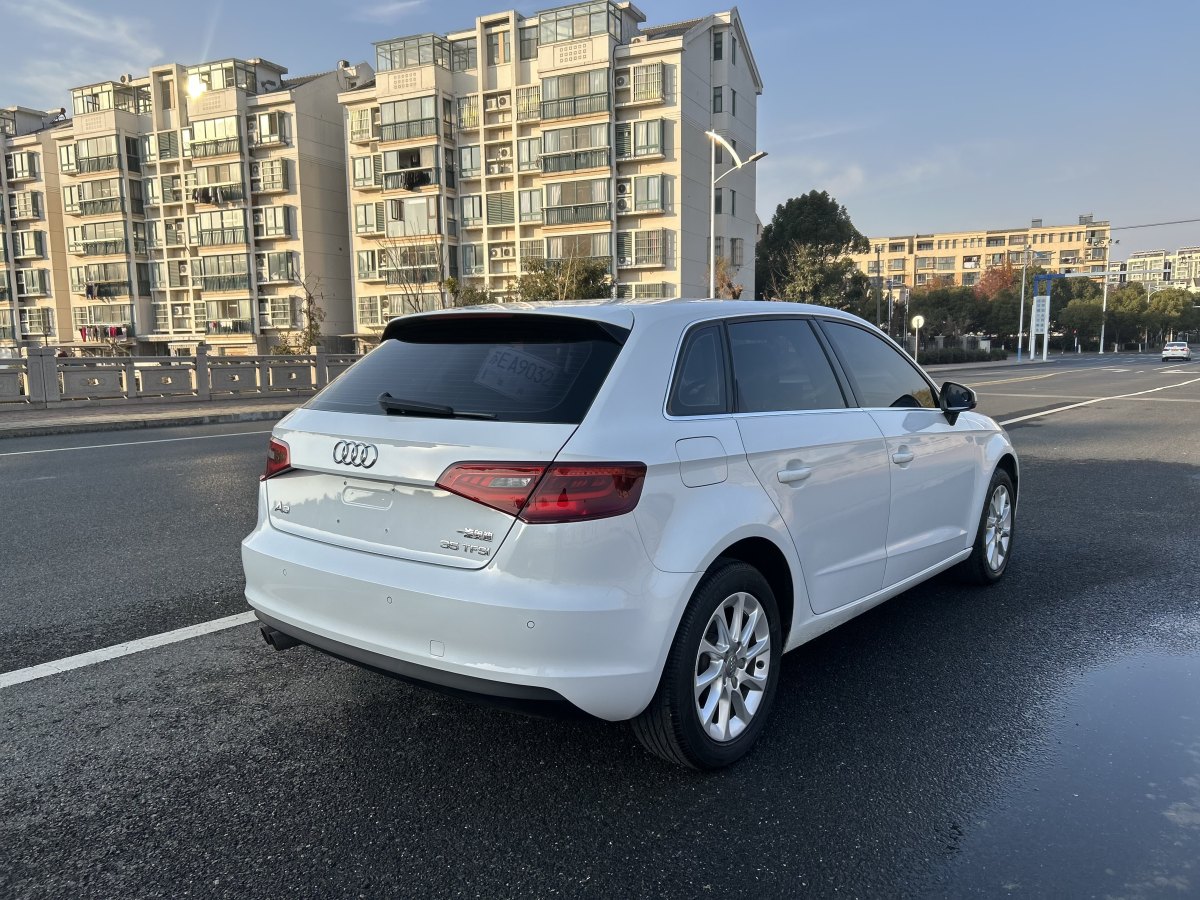 奧迪 奧迪A3  2015款 Sportback 35 TFSI 百萬紀念舒享型圖片