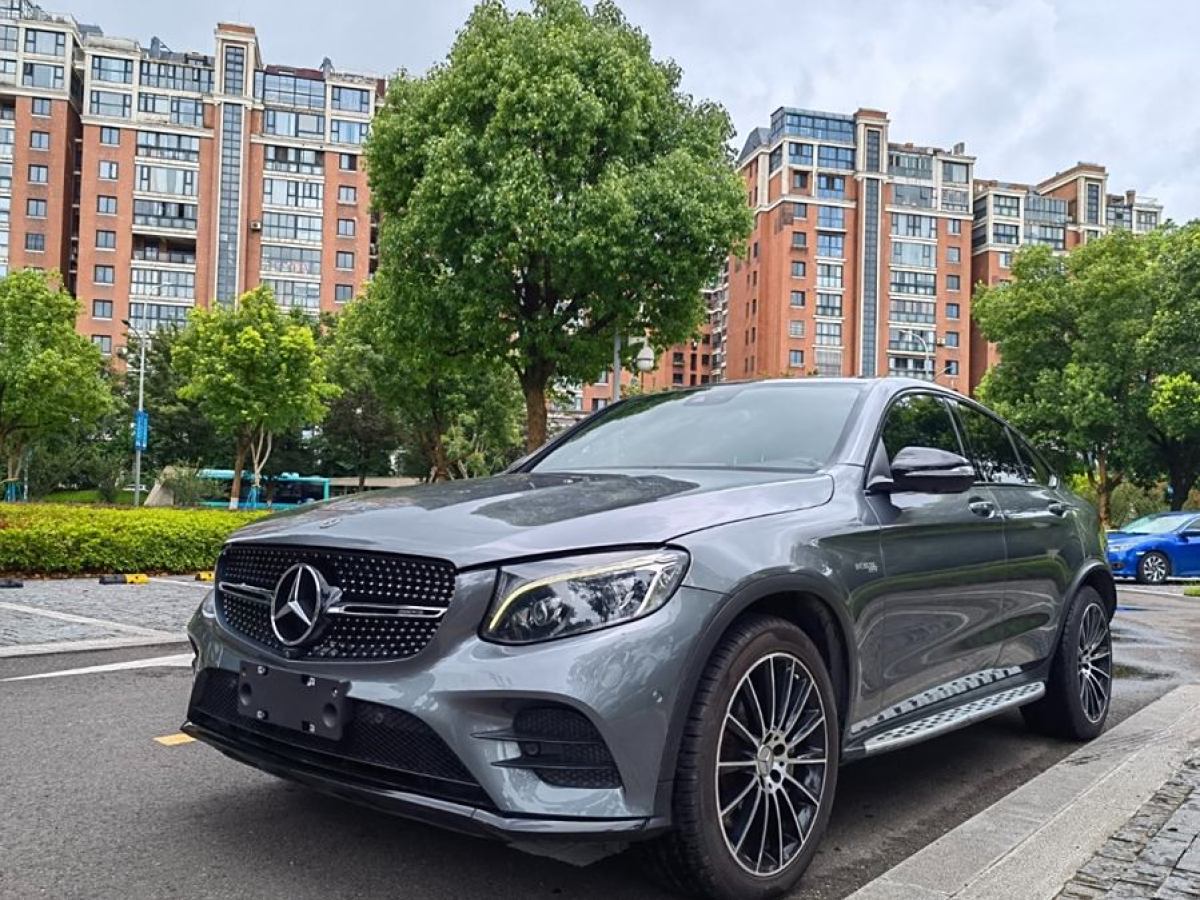 奔馳 奔馳GLC轎跑 AMG  2017款 AMG GLC 43 4MATIC 轎跑SUV圖片