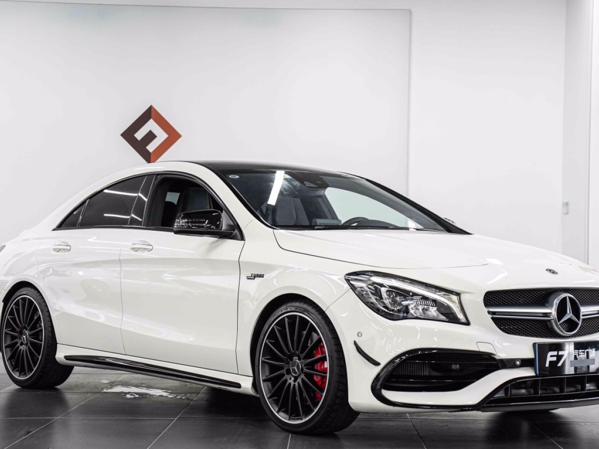 2019年04月奔馳 奔馳CLA級AMG  2017款 改款 AMG CLA 45 4MATIC