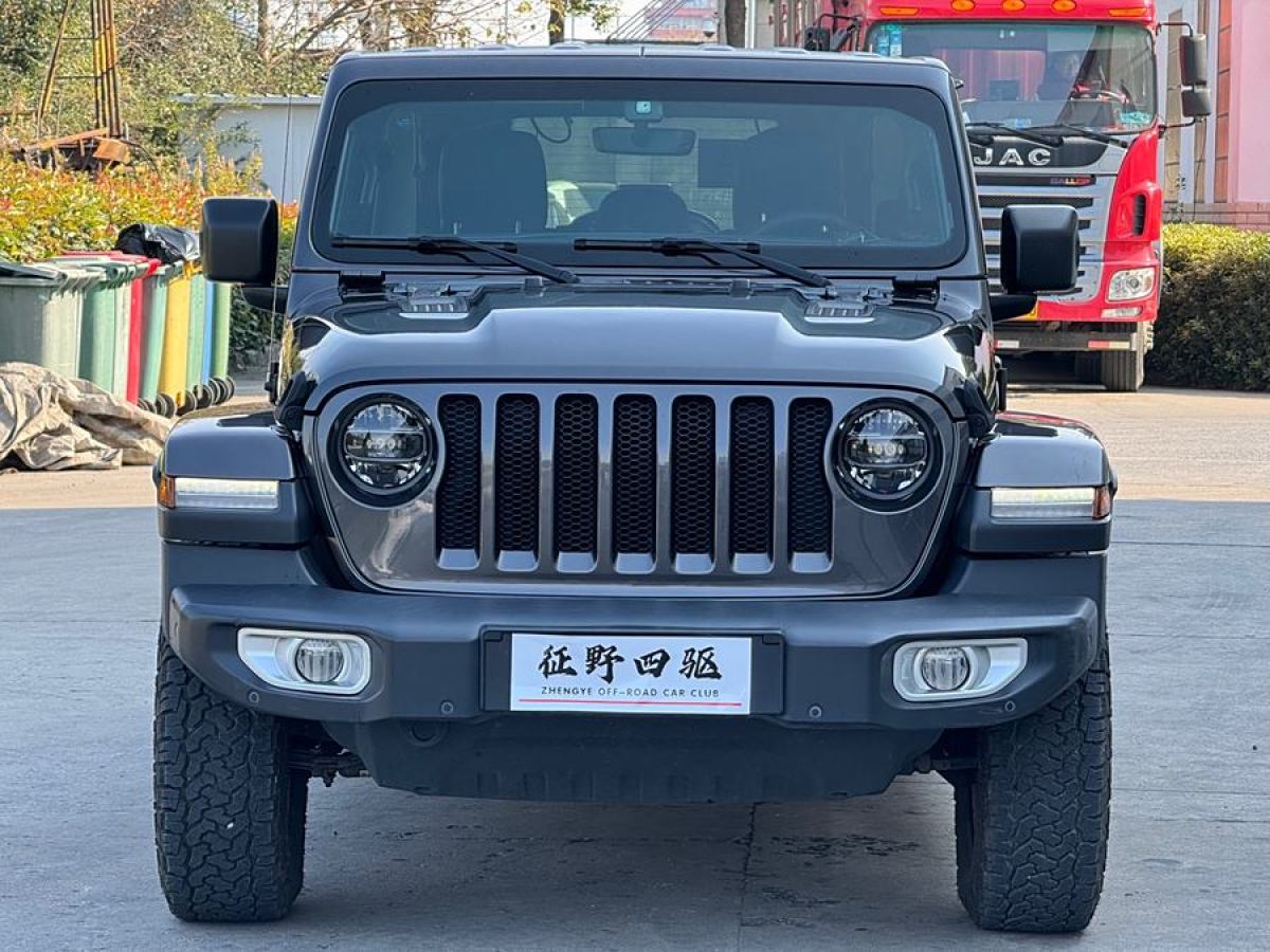 Jeep 牧馬人  2019款 2.0T Sahara 四門版 國VI圖片