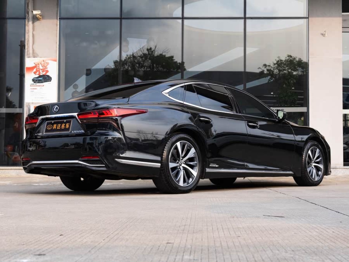 雷克薩斯 LS  2021款 500h 卓越版圖片