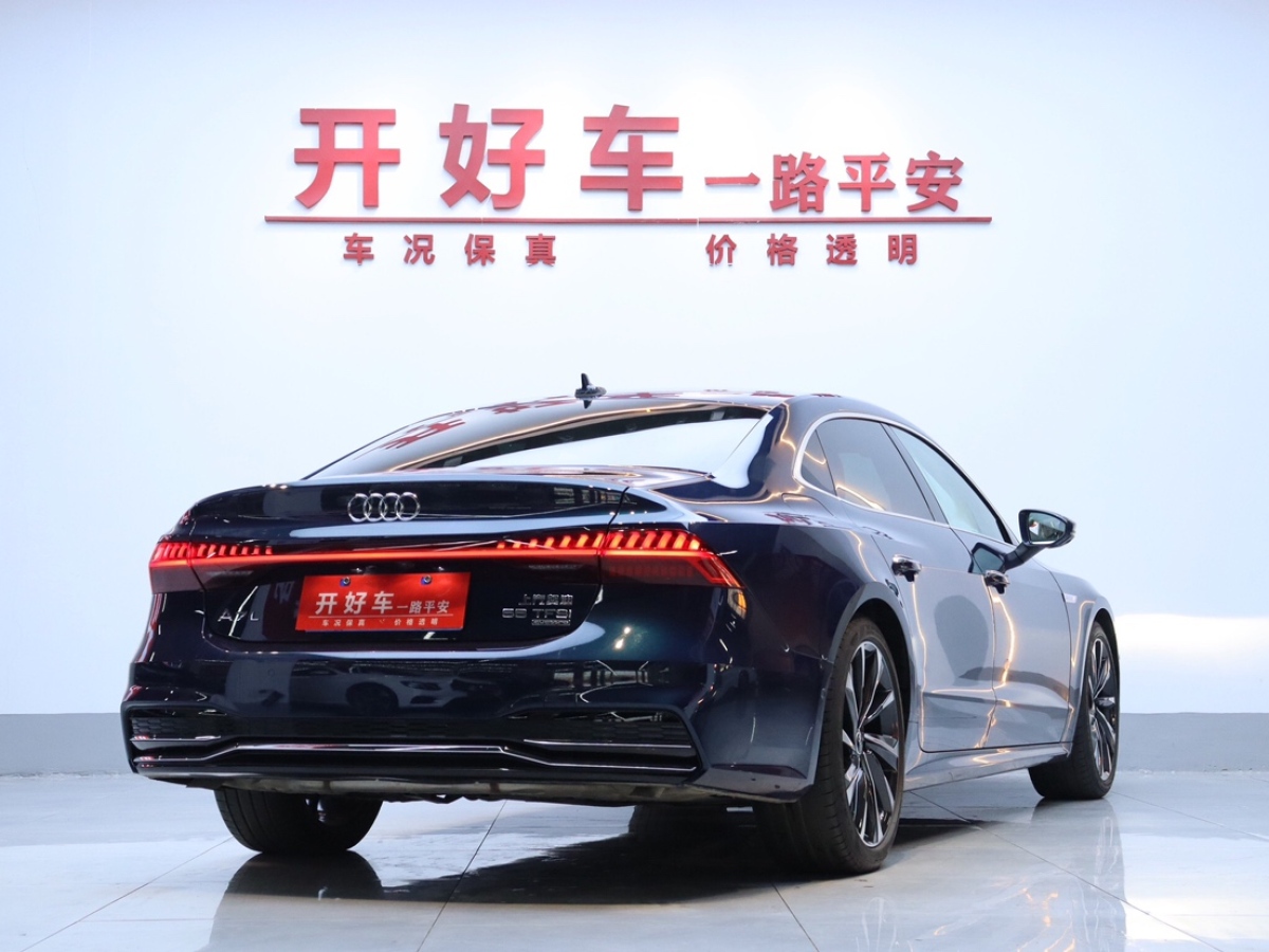 奥迪 奥迪A7L  2022款 55 TFSI quattro S-line 志远型流晶套装图片