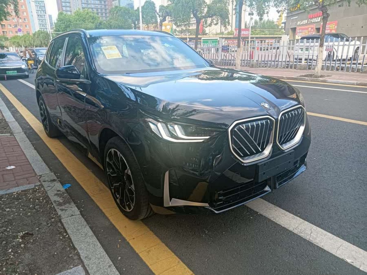 寶馬 寶馬X3  2025款 xDrive30L 尊享型 M運(yùn)動(dòng)套裝圖片