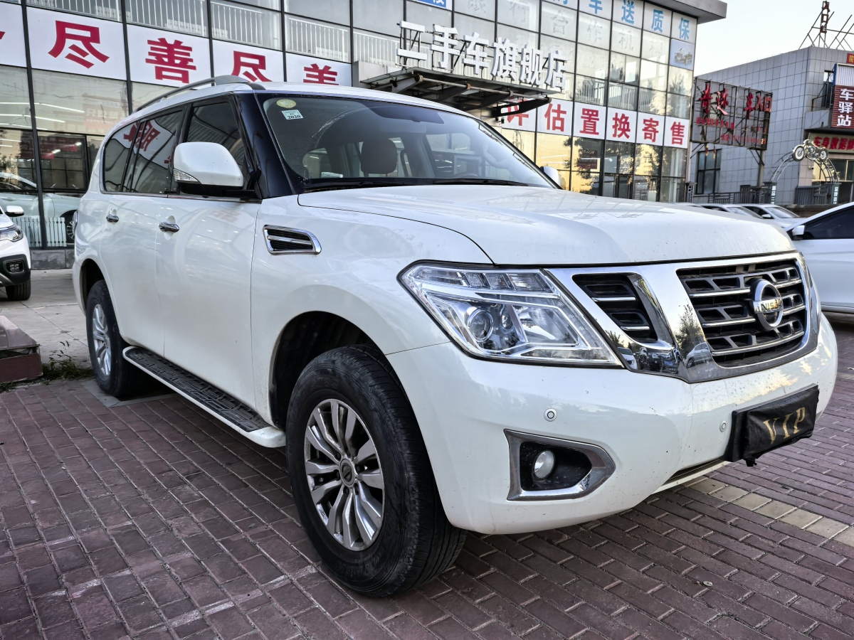 日產(chǎn) 途樂  2018款 4.0L 領(lǐng)英型圖片