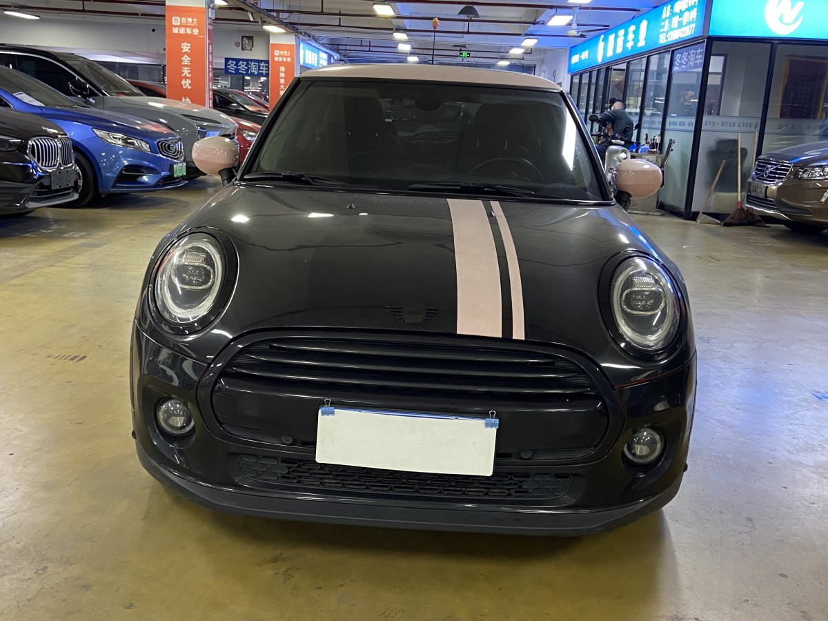 MINI MINI  2020款 1.5T COOPER 經(jīng)典派圖片