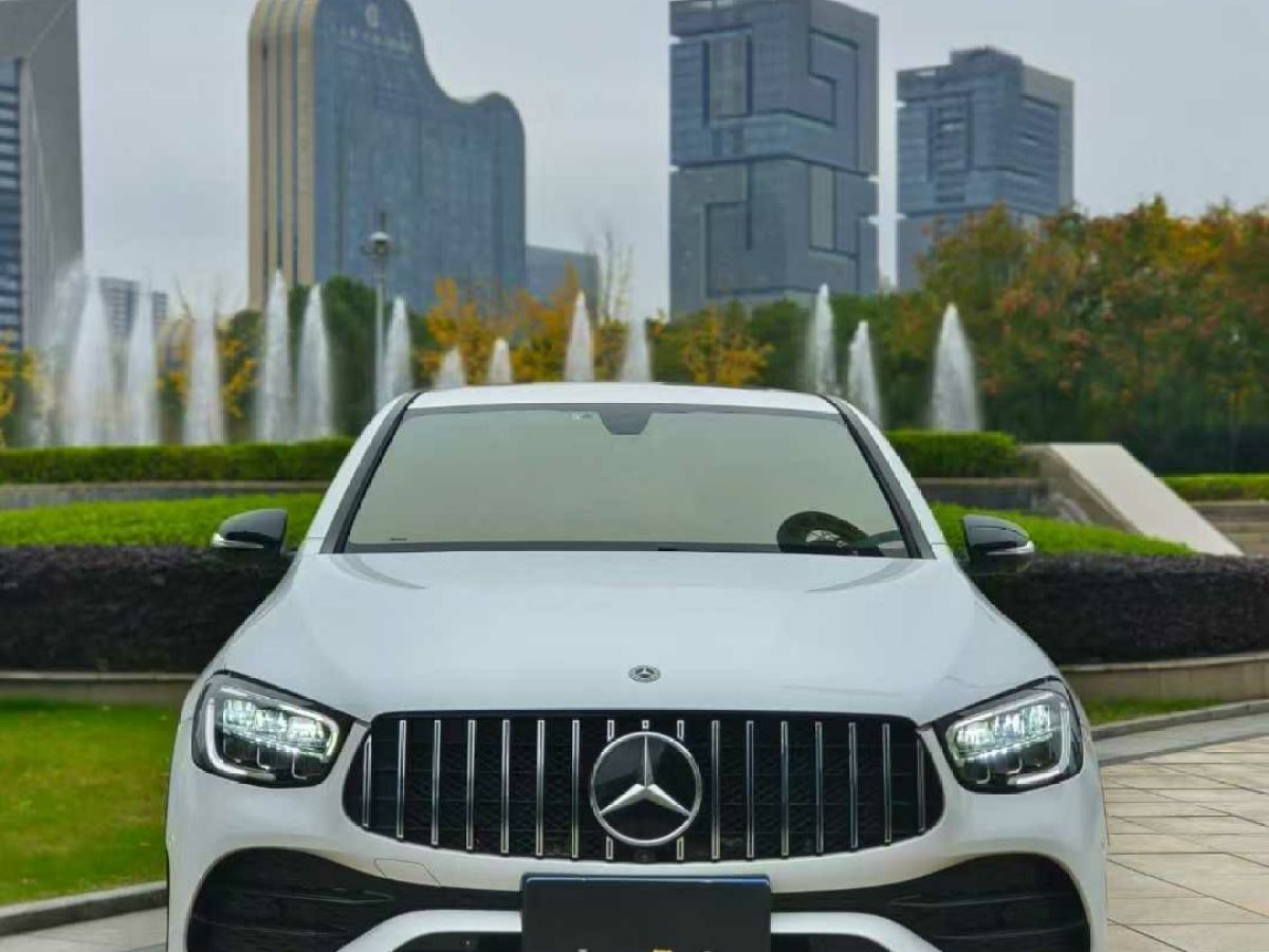 奔馳 奔馳GLC轎跑 AMG  2020款 AMG GLC 43 4MATIC 轎跑SUV圖片