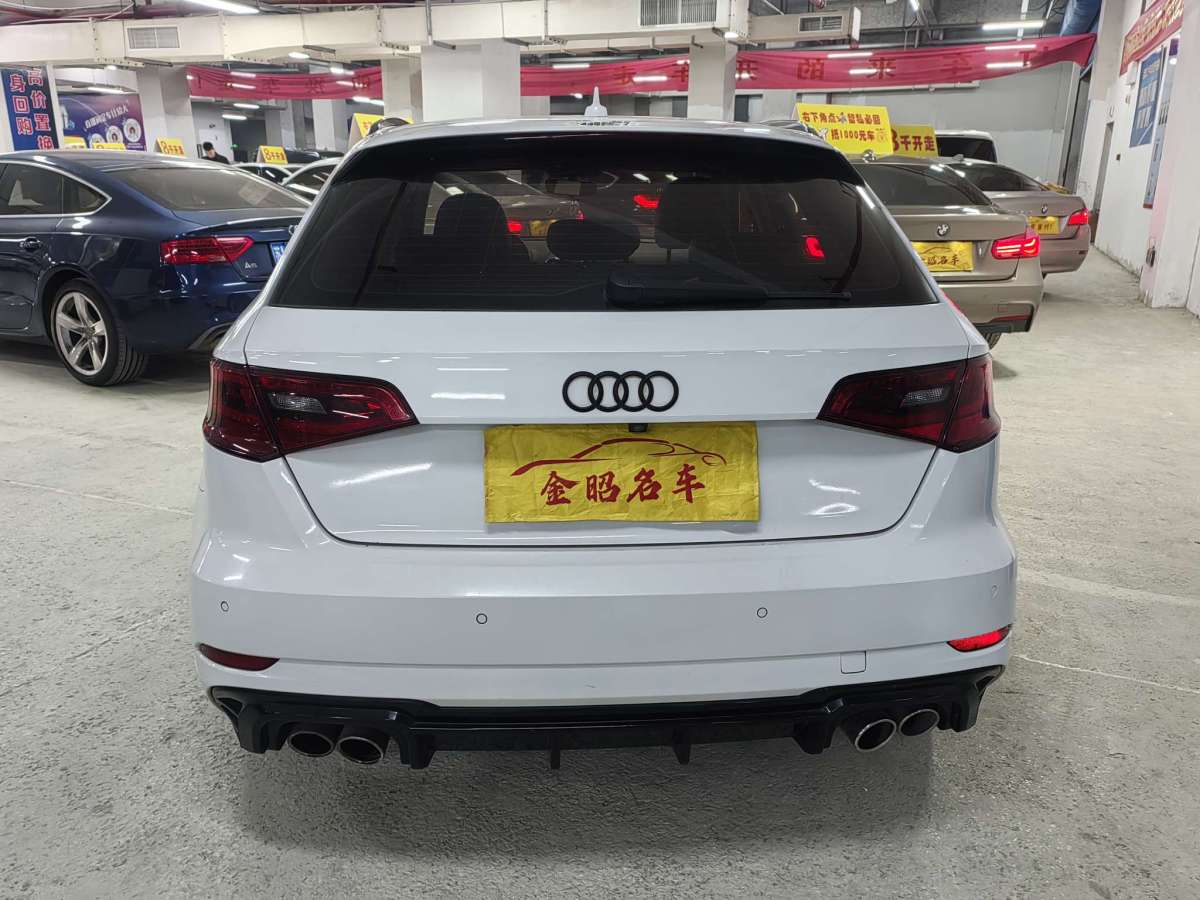 奧迪 奧迪A3  2016款 Sportback 35 TFSI 領(lǐng)英型圖片