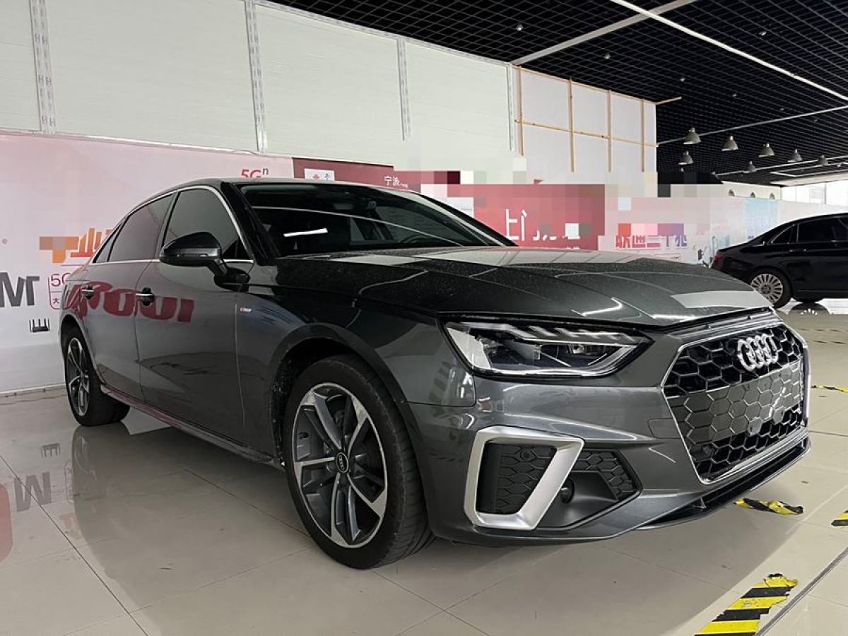 奧迪 奧迪A4L  2022款 40 TFSI 時尚動感型圖片