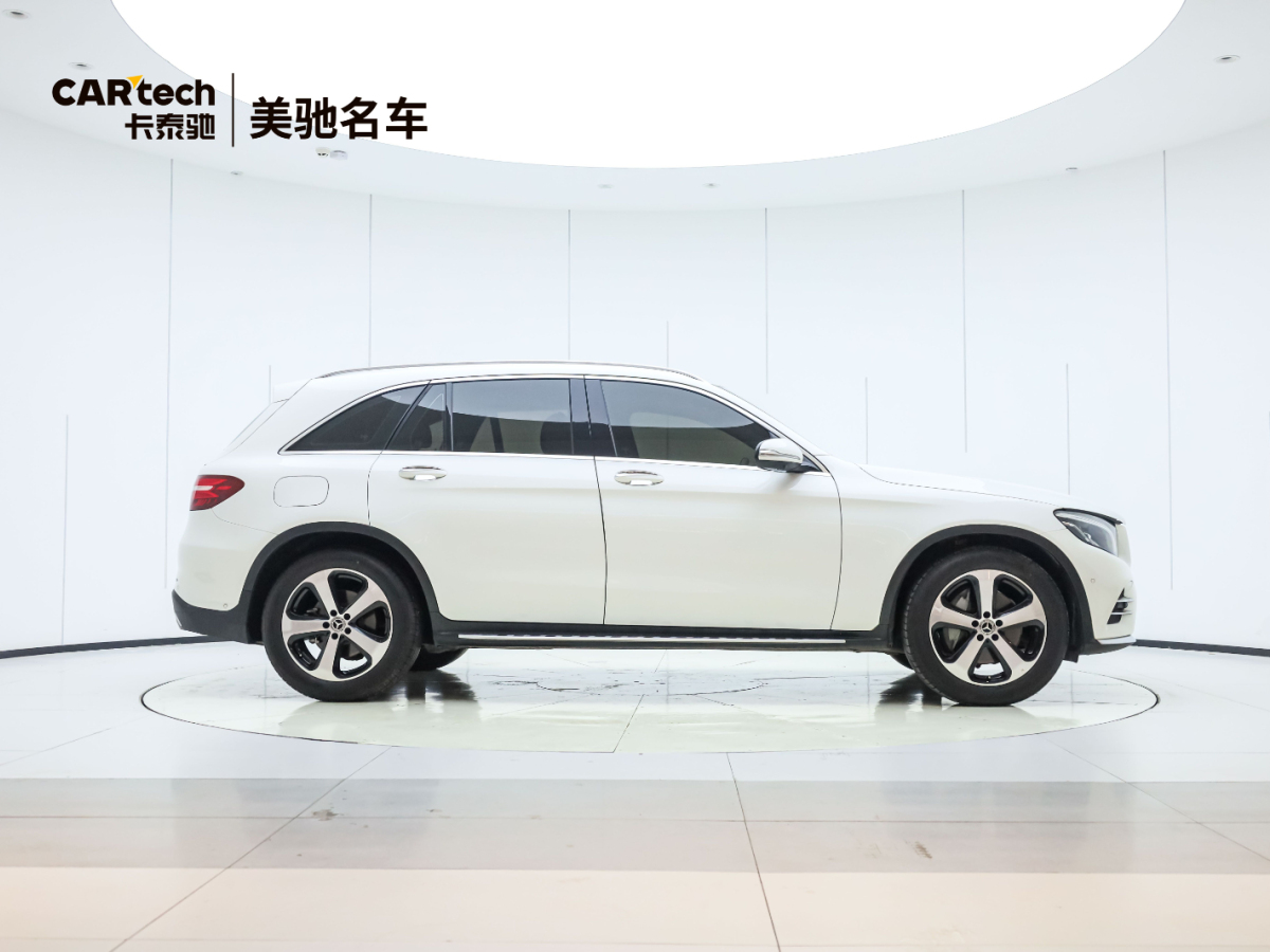 奔馳 奔馳GLC  2020款 改款 GLC 260 L 4MATIC 豪華型圖片