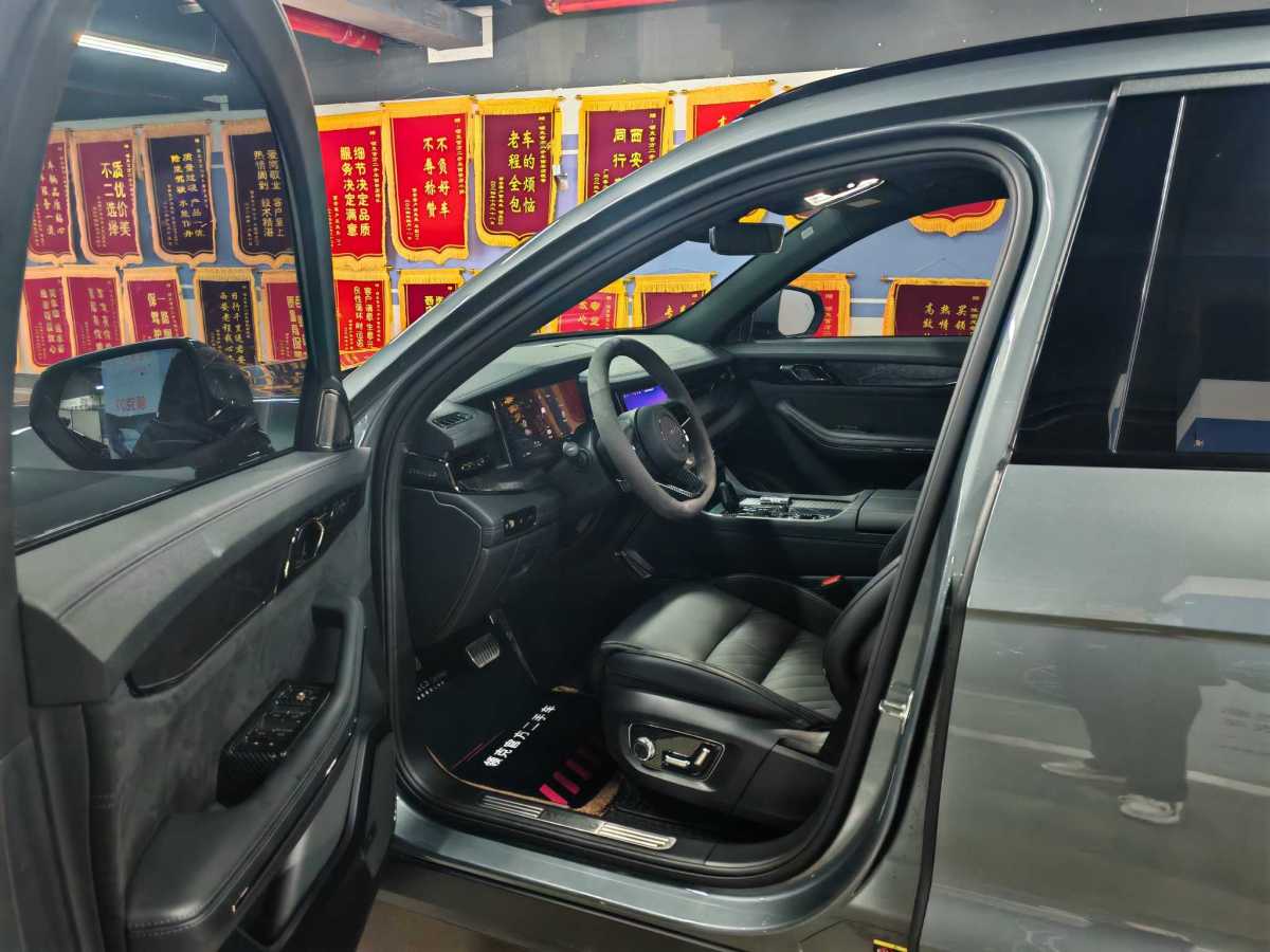領(lǐng)克 領(lǐng)克09新能源  2021款 2.0T PHEV Halo 六座圖片