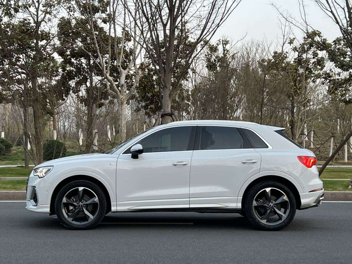 奧迪 奧迪Q3  2021款 35 TFSI 時尚動感型圖片