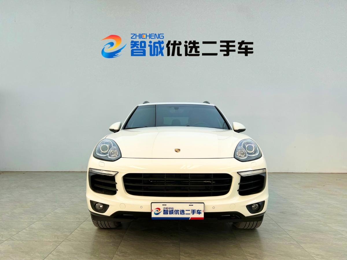 2017年2月保時(shí)捷 Cayenne  2016款 Cayenne Platinum Edition 3.0T