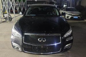 Q70 英菲尼迪 Q70L 2.0T 精英版 PLUS